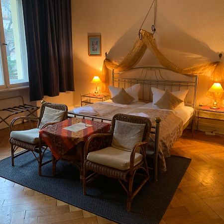Hotel Pension Senta Berlin Bagian luar foto