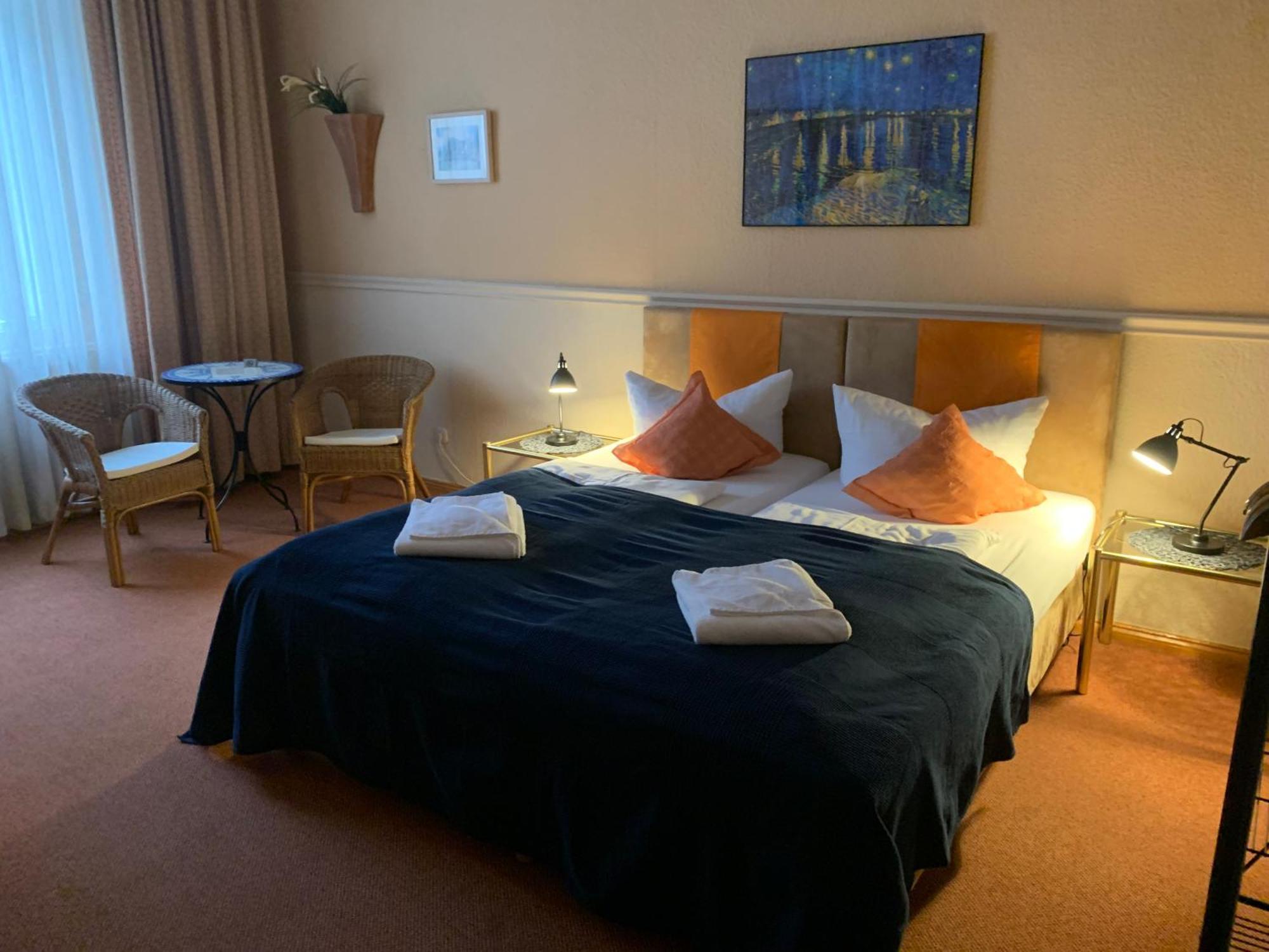 Hotel Pension Senta Berlin Bagian luar foto