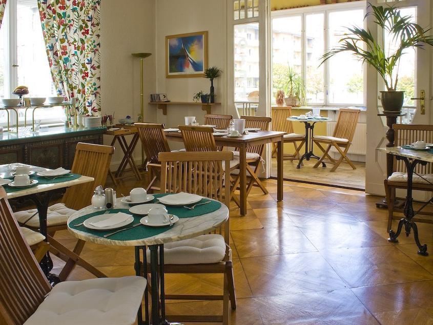 Hotel Pension Senta Berlin Bagian luar foto